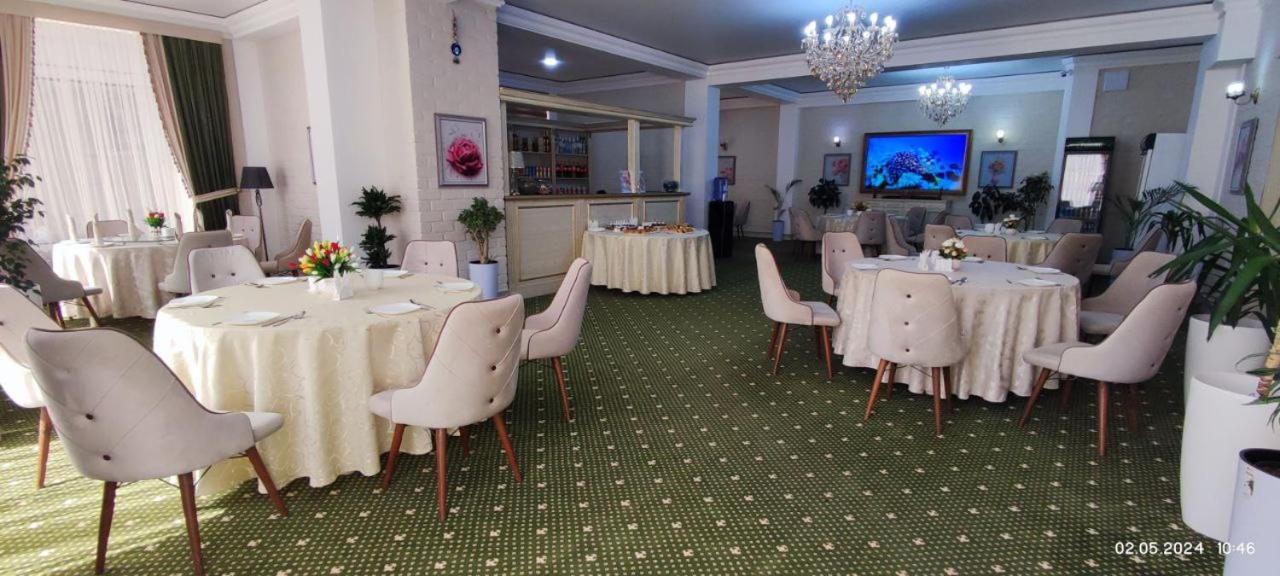 Bek Plus Hotel Takchilik Kültér fotó